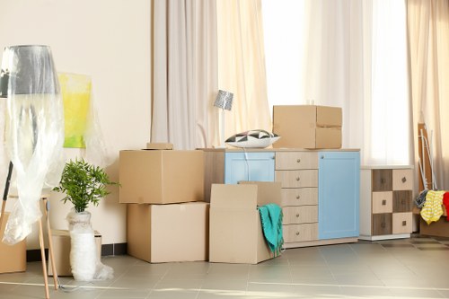 Professional removal team in Earlscourt preparing for a move