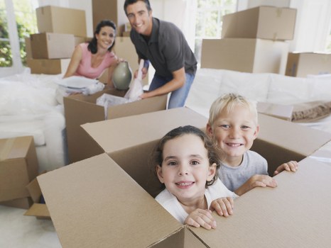 House movers planning a residential move in Earls Court