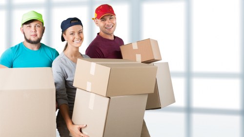 Free quote discussion for an Earlscourt removal service